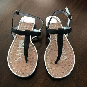 Black flat sandals